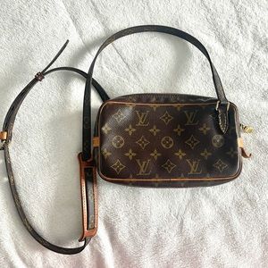 Louis Vuitton CrossBody Bag